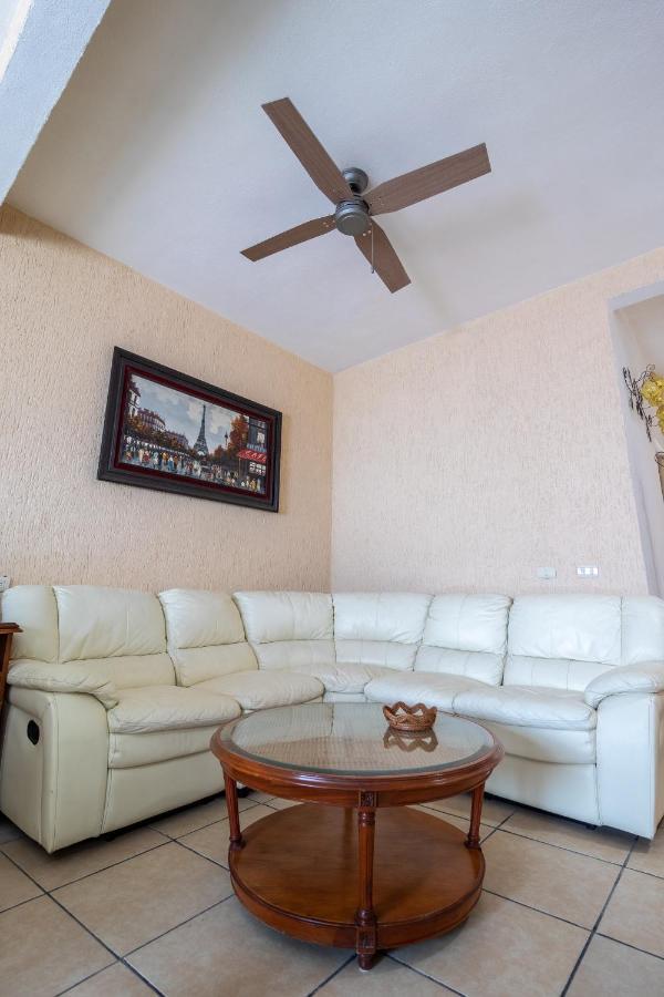Hotel Casa Garatusa Yuriria Ngoại thất bức ảnh
